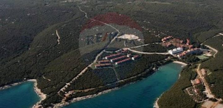 Zemljište na prodaju 267 m² – Marčana