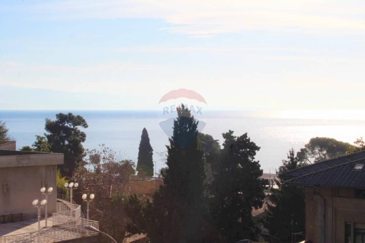 Dom na sprzedaż 330 m² – Opatija