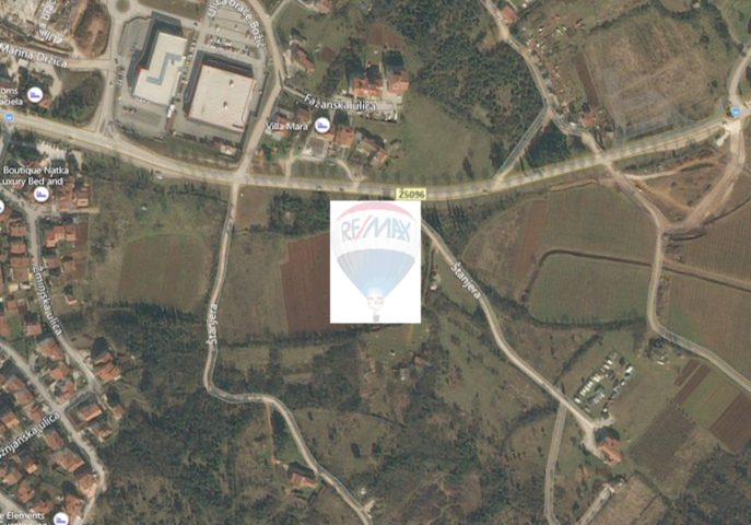 Pozemek na prodej 1375 m² – Rovinj
