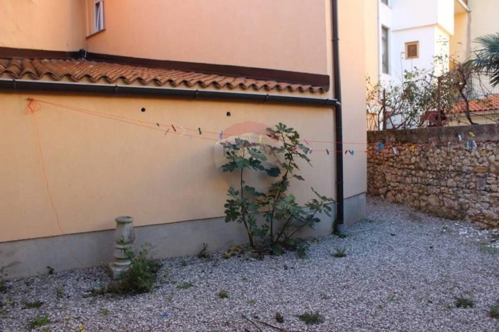 Hiša Na predaj - Primorsko-goranska Crikvenica - foto 3/4