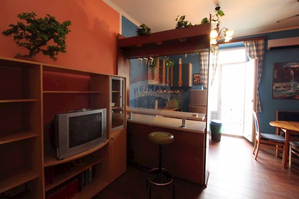 Flat For sale - PRIMORSKO-GORANSKA  OPATIJA 