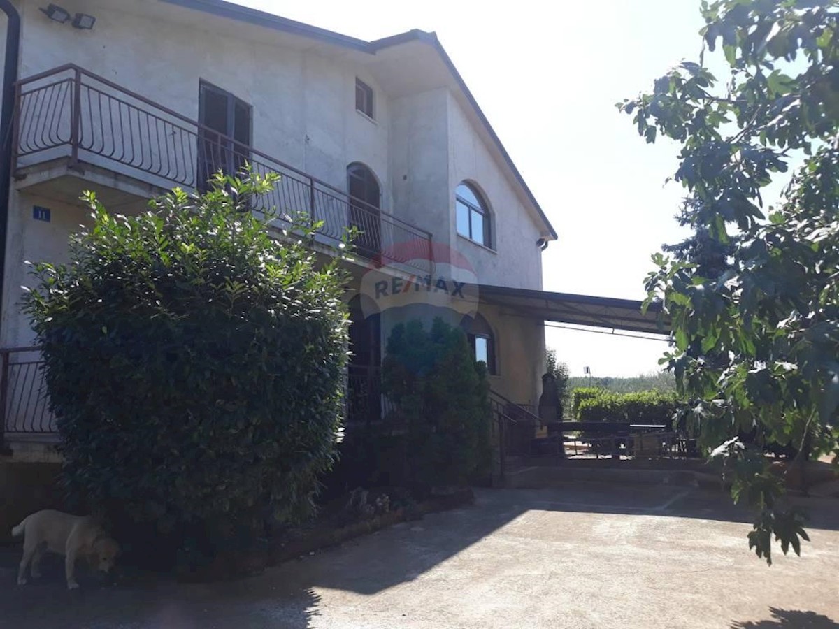 House For sale - ISTARSKA  UMAG 