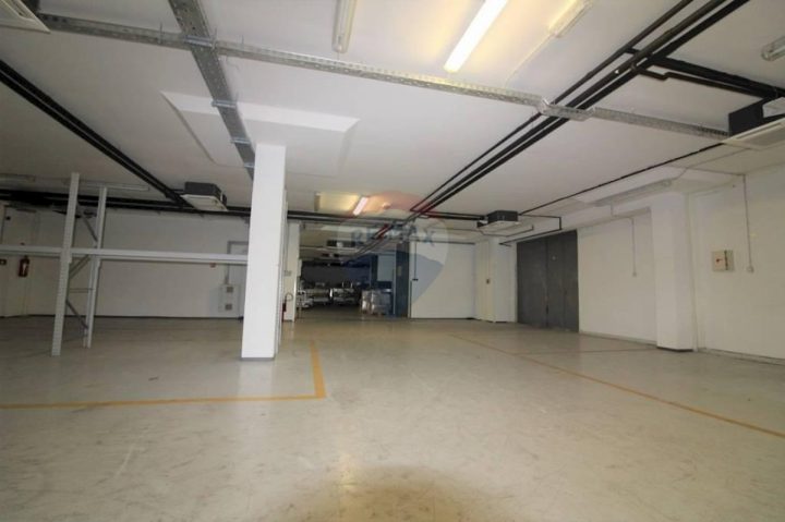 Locaux commerciaux À louer - Primorsko-goranska Rijeka - foto 2/24