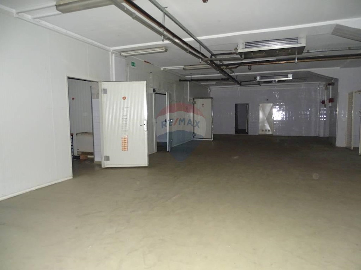 Business premises For rent - PRIMORSKO-GORANSKA  RIJEKA 