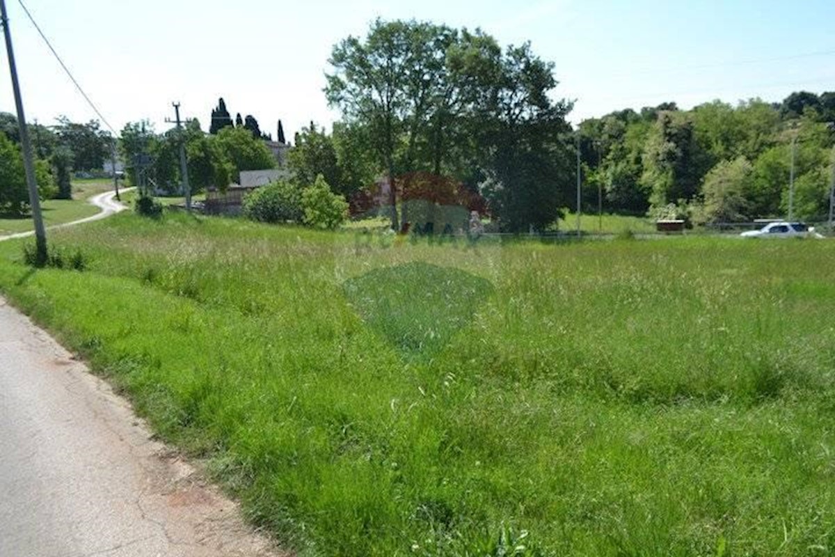 Terreno In vendita - ISTARSKA  KAROJBA 