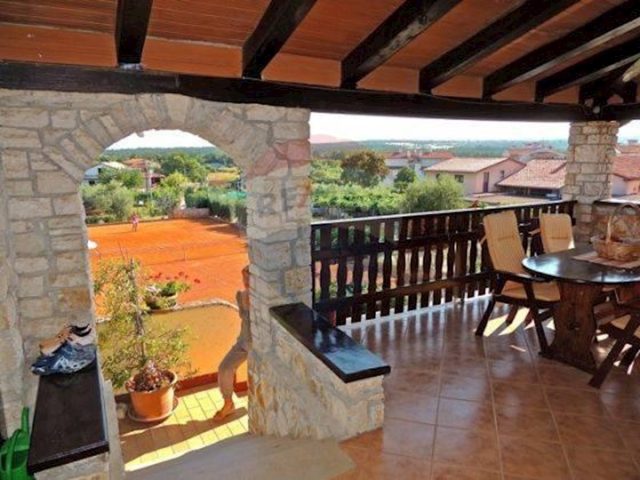Commerciale in vendita 716 m² – Tar