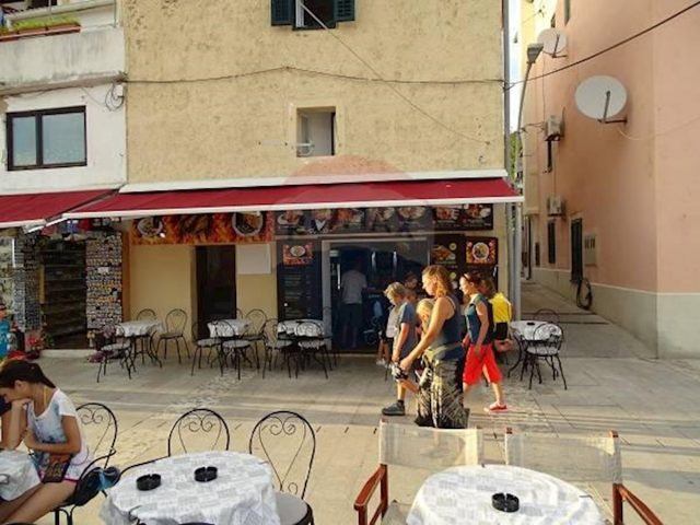 Commerciale In vendita - Primorsko-goranska Krk - foto 3/4
