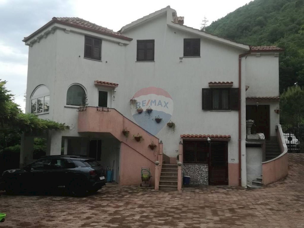 House For sale - PRIMORSKO-GORANSKA  MOŠĆENIČKA DRAGA 