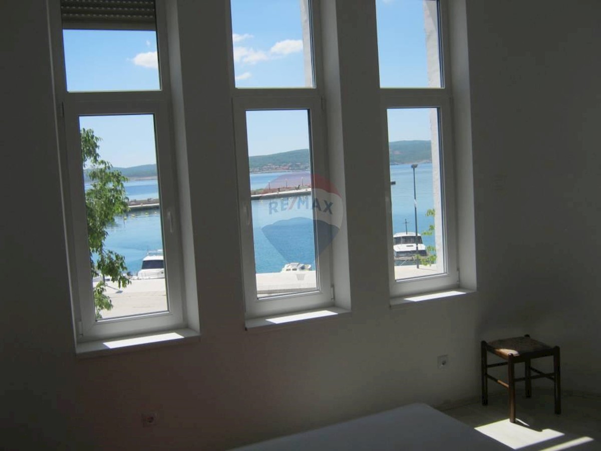 Apartmán Na predaj - PRIMORSKO-GORANSKA  CRIKVENICA 