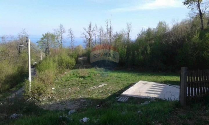 Zemljište na prodaju 801 m² – Veprinac