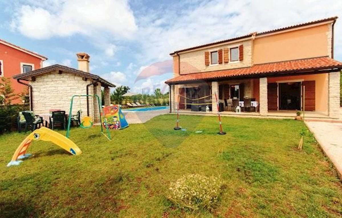 Haus Zu verkaufen - Istarska Svetvinčenat - foto 2/8