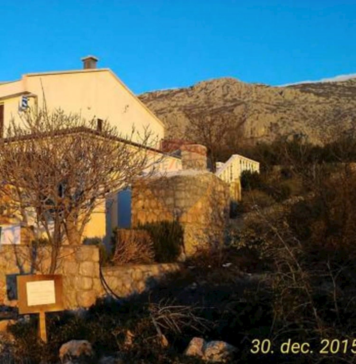 Dom Na predaj - LIČKO-SENJSKA  SENJ 