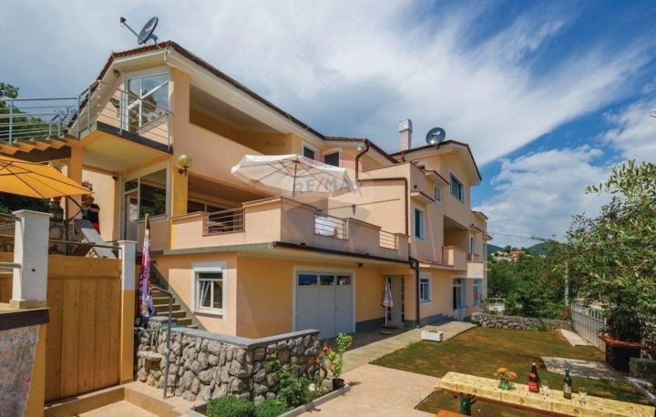 Haus zu verkaufen 1045 m² – Ičići