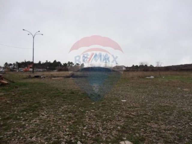 Parcela za najem 4000 m² – Pehlin
