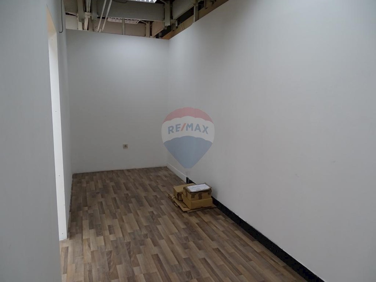 Business premises For rent - PRIMORSKO-GORANSKA  RIJEKA 