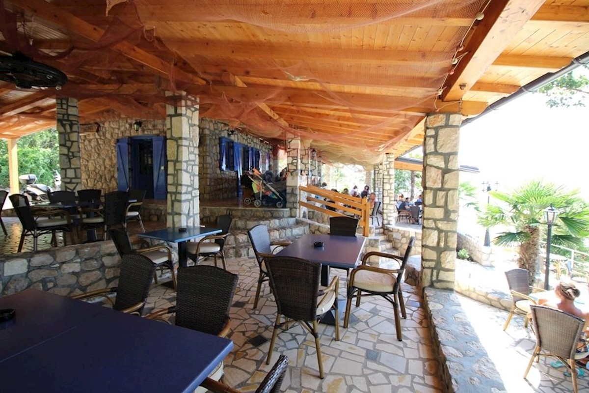 Business premises For sale - PRIMORSKO-GORANSKA  NOVI VINODOLSKI 