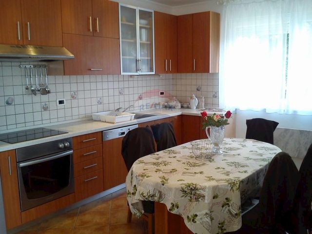 Mieszkanie Na sprzedaż - Primorsko-goranska Opatija - foto 2/6