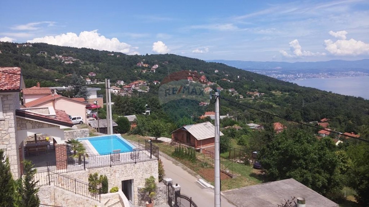 Dom Na predaj - PRIMORSKO-GORANSKA  OPATIJA 