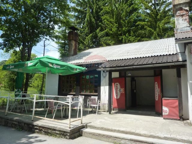 Komerčné na predaj 200 m² – Jasenak