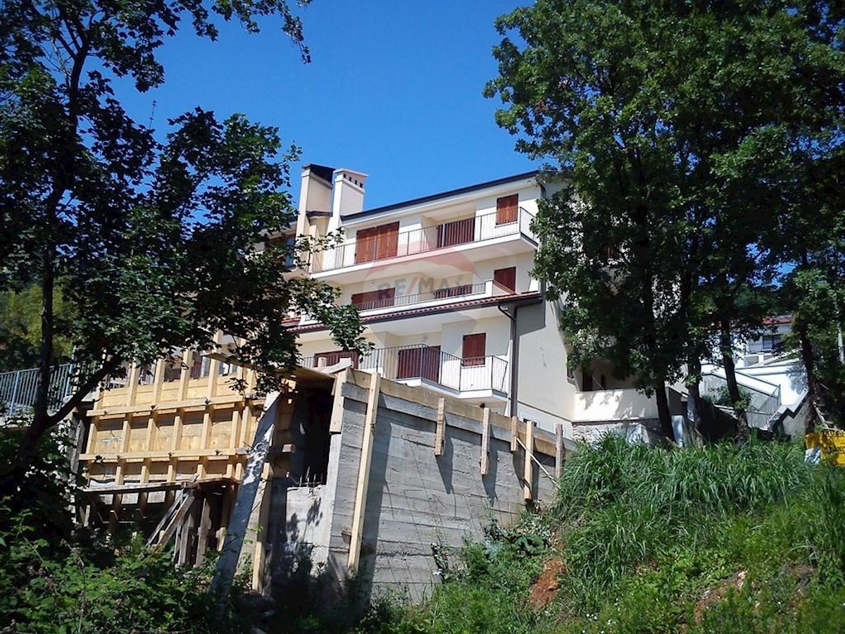 Apartma Naprodaj - PRIMORSKO-GORANSKA  Lovran