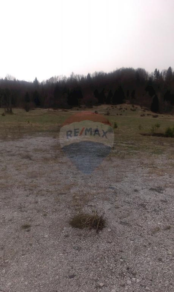Parcela Naprodaj - PRIMORSKO-GORANSKA  Skrad