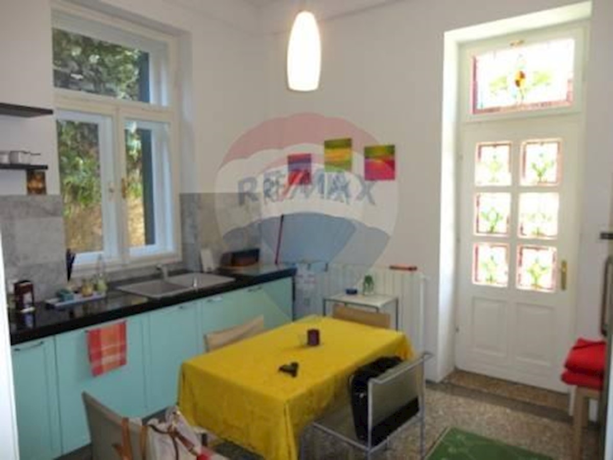 Apartma Na predaj - PRIMORSKO-GORANSKA  OPATIJA 