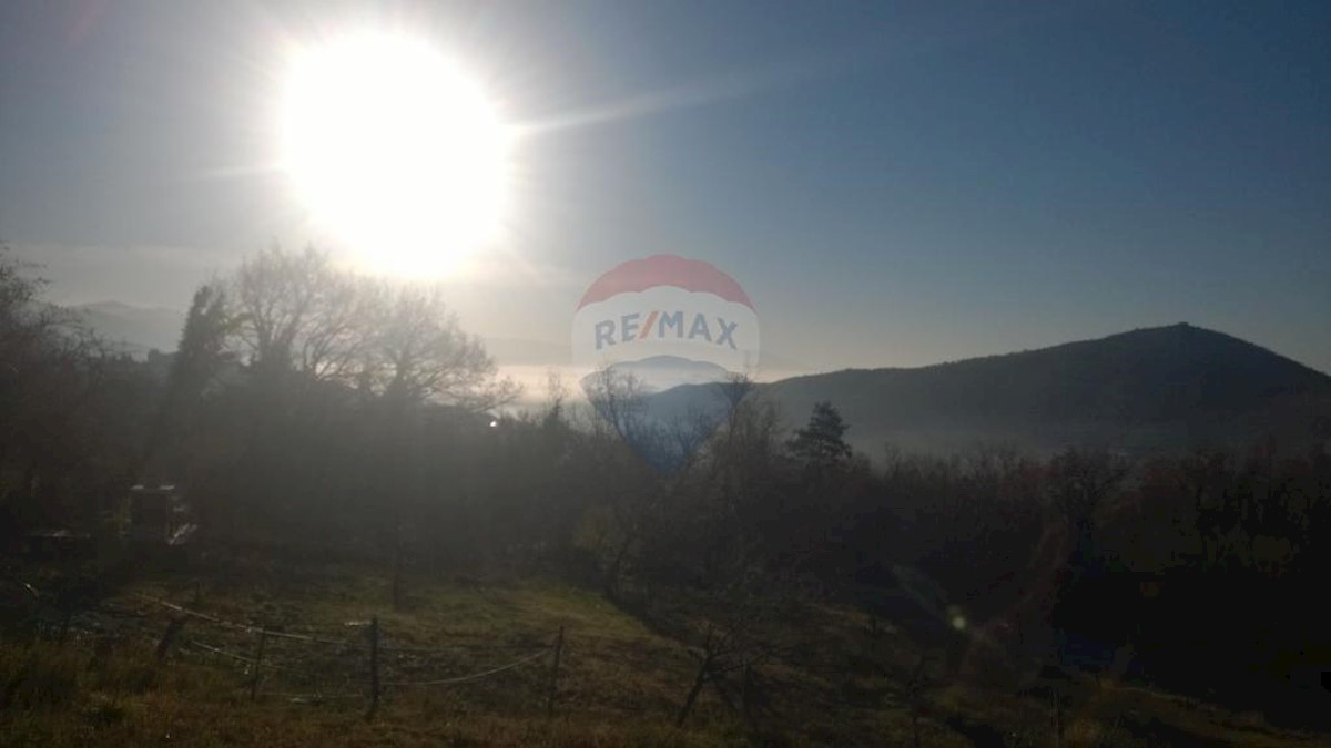 Zemljište Na prodaju - PRIMORSKO-GORANSKA  VINODOLSKA OPĆINA 