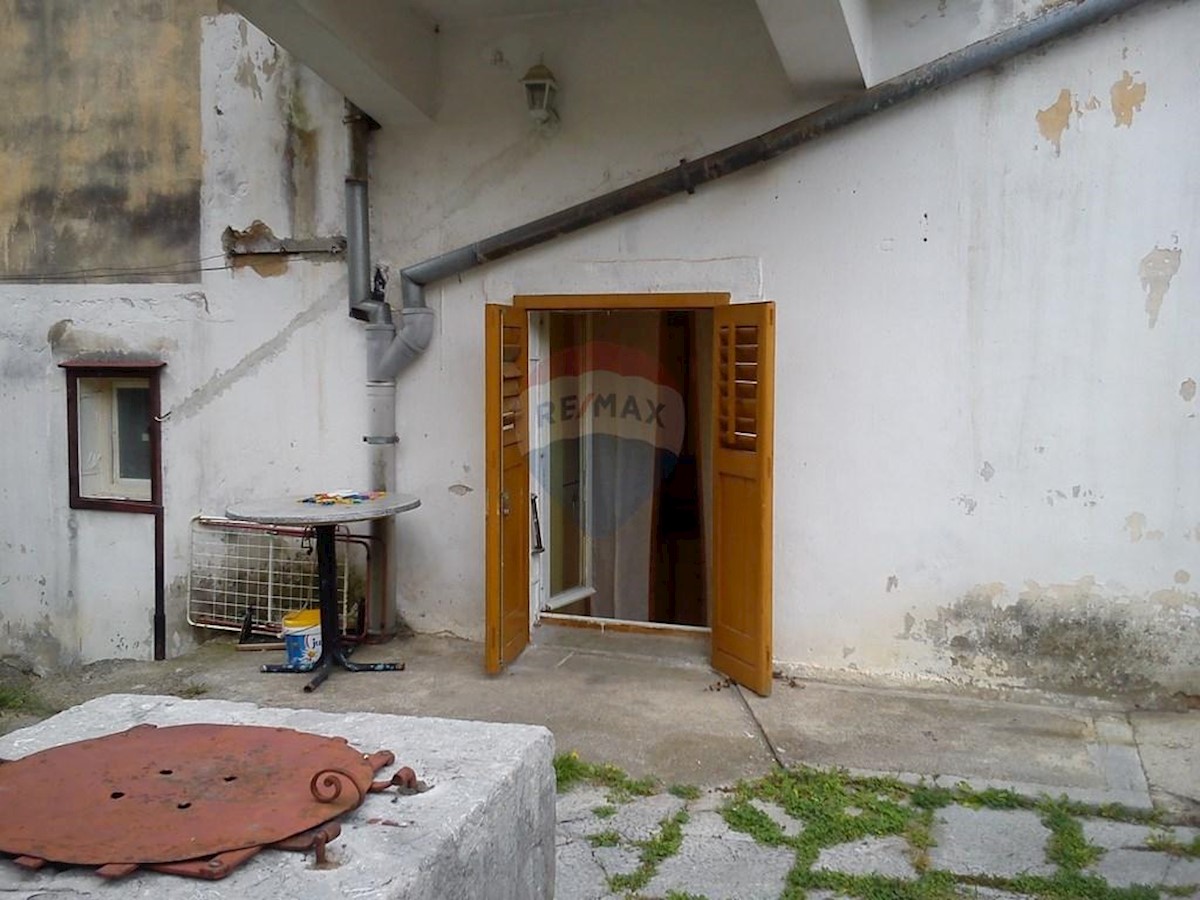 Stan Na prodaju - PRIMORSKO-GORANSKA  OPATIJA 