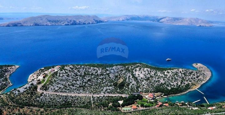 Land for sale 7183 m² – Sveti Juraj