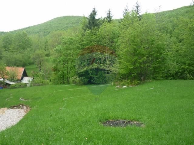 Land For sale BENKOVAC FUŽINSKI