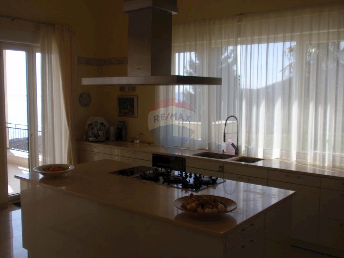 House For sale - PRIMORSKO-GORANSKA  OPATIJA 