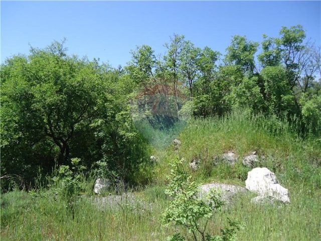 Land for sale 1000 m² – Rijeka