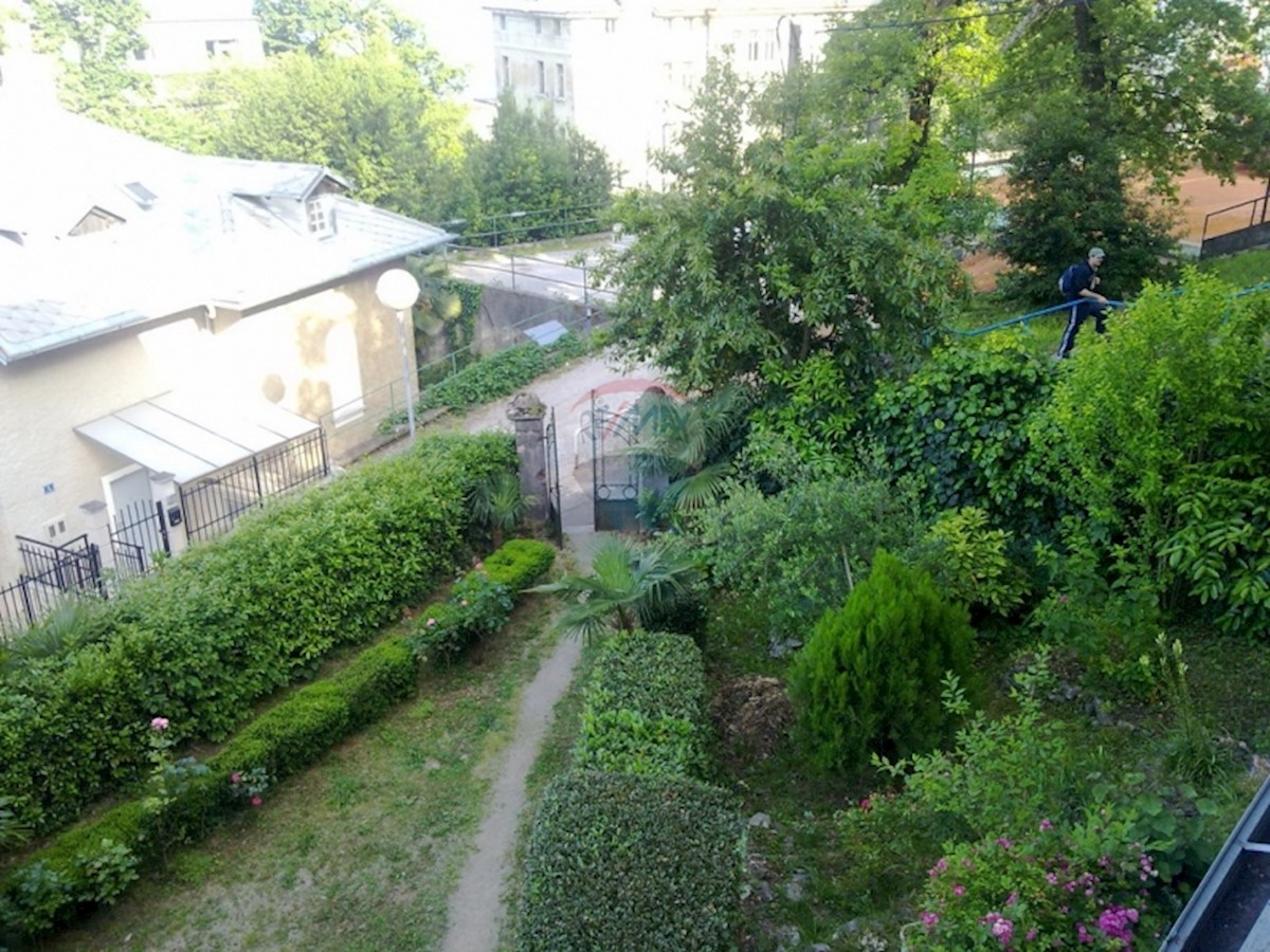 Stan Na prodaju - PRIMORSKO-GORANSKA  OPATIJA 