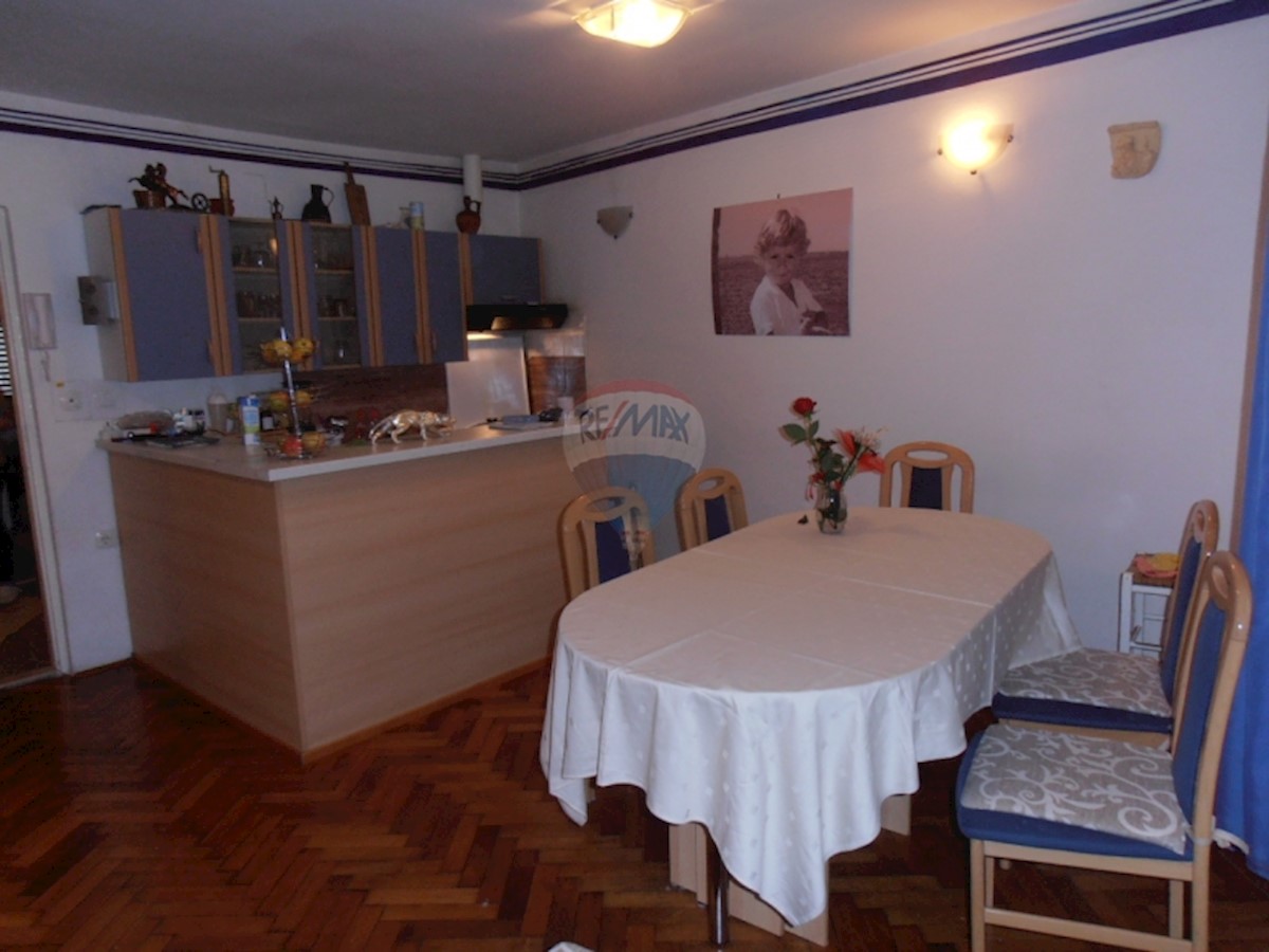 Business premises For rent - PRIMORSKO-GORANSKA  RIJEKA 