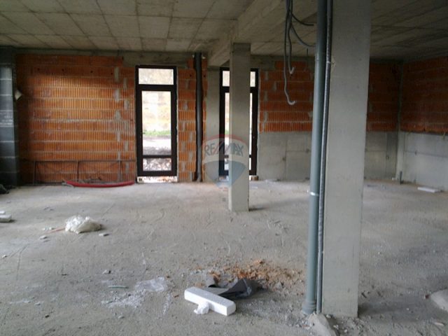 Komerčné Na prenájom - Primorsko-goranska Čavle - foto 2/4