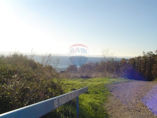 Land for sale 1676 m² – Kostrena Sveta Lucija