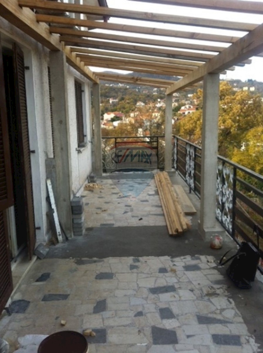 House For rent - PRIMORSKO-GORANSKA  OPATIJA 