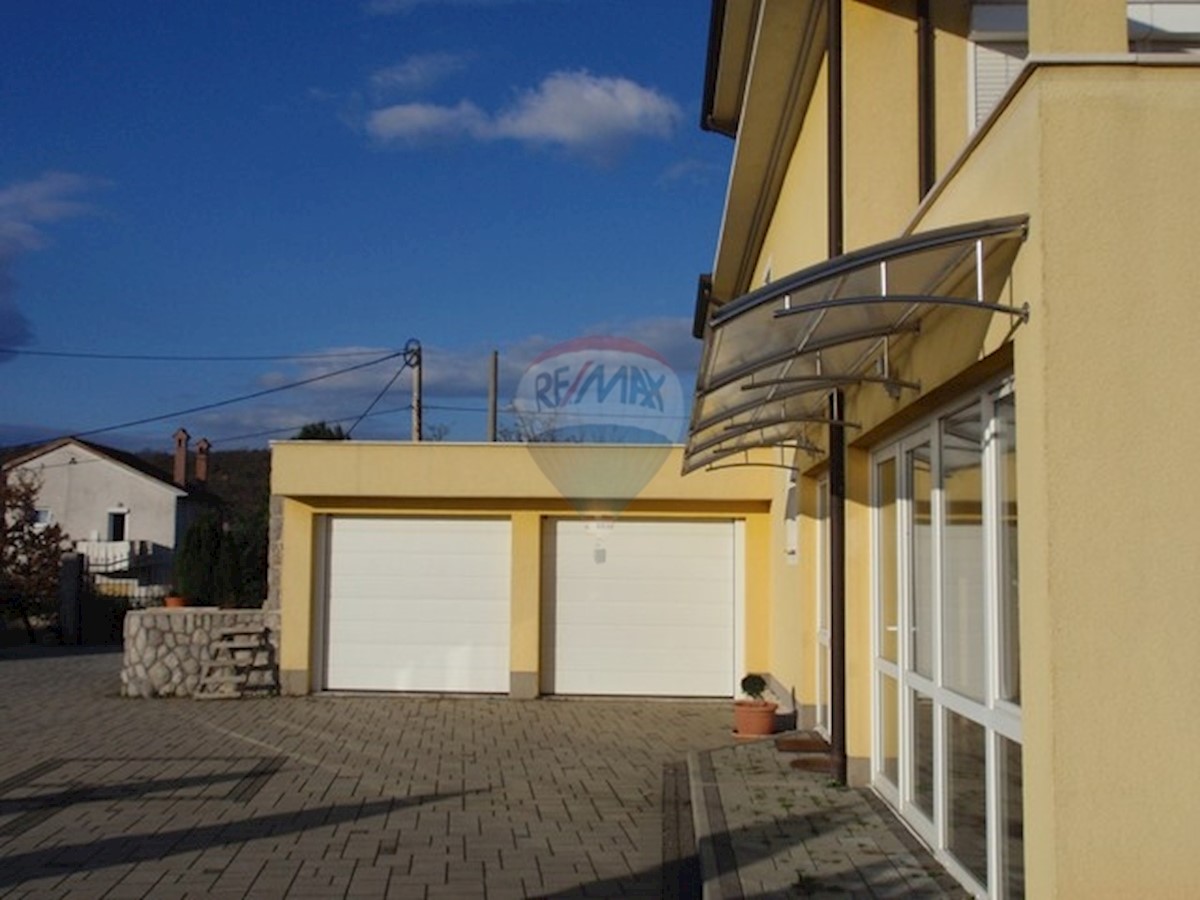 Kuća Na prodaju - PRIMORSKO-GORANSKA  KASTAV 