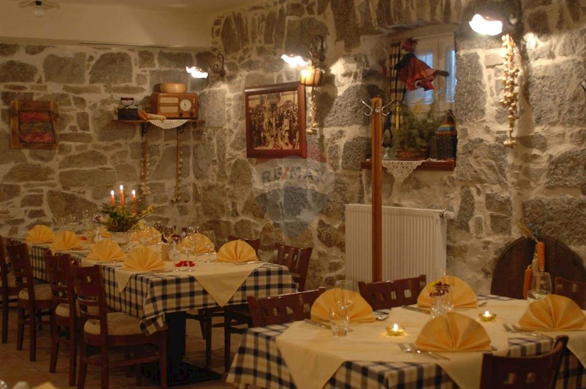 Poslovni prostori Naprodaj - PRIMORSKO-GORANSKA  Viškovo