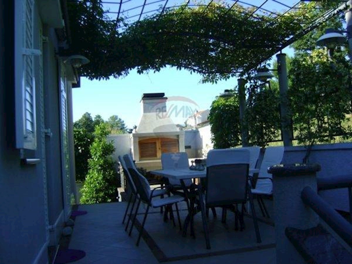 Casa In vendita - PRIMORSKO-GORANSKA  KRK 