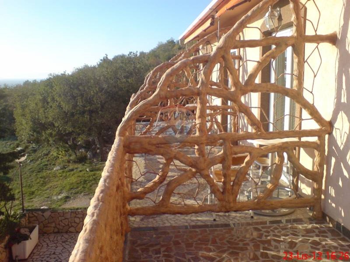 Kuća Na prodaju - PRIMORSKO-GORANSKA  NOVI VINODOLSKI 