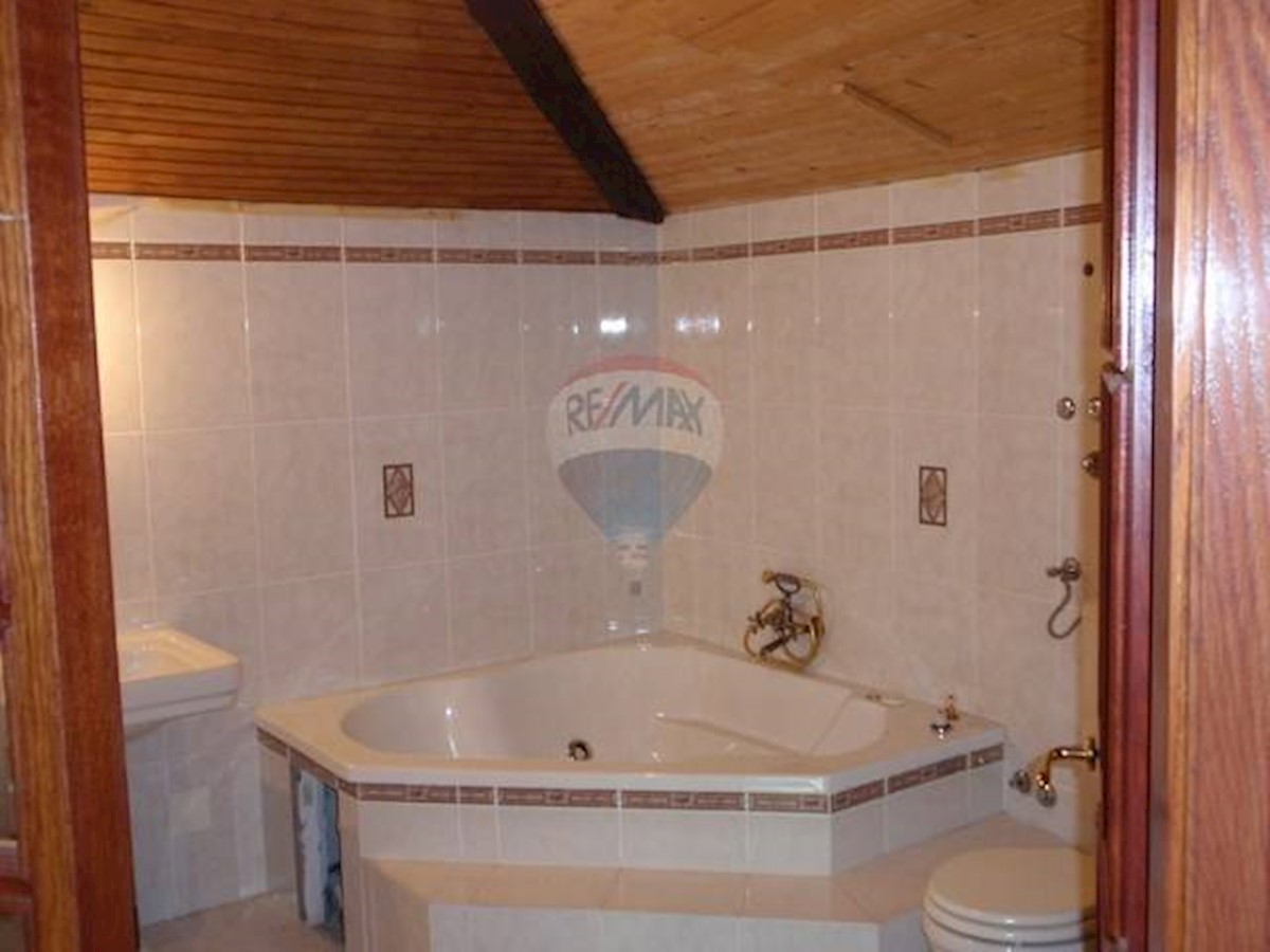 House For sale - PRIMORSKO-GORANSKA  KASTAV 