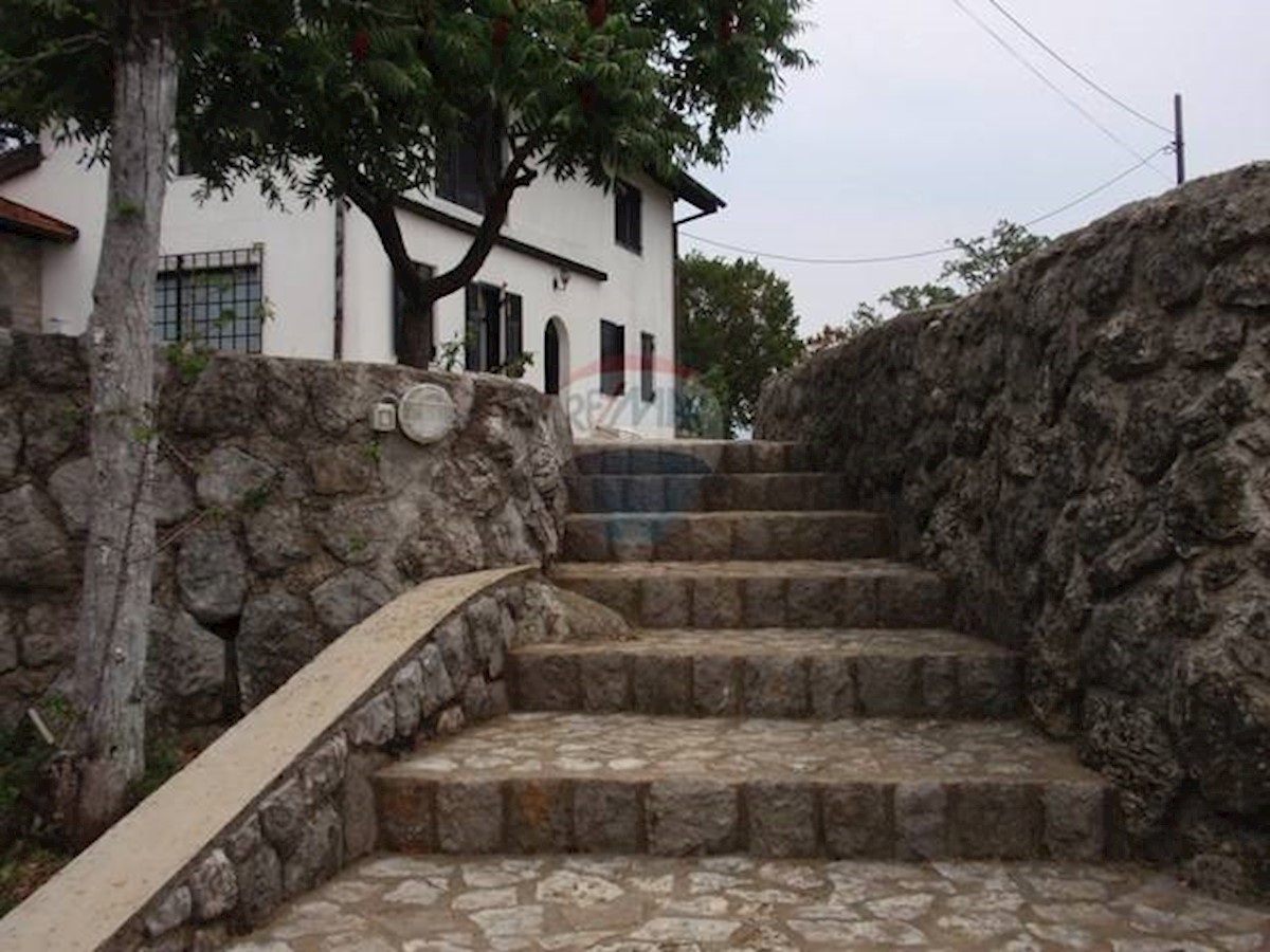 House For sale - PRIMORSKO-GORANSKA  KASTAV 