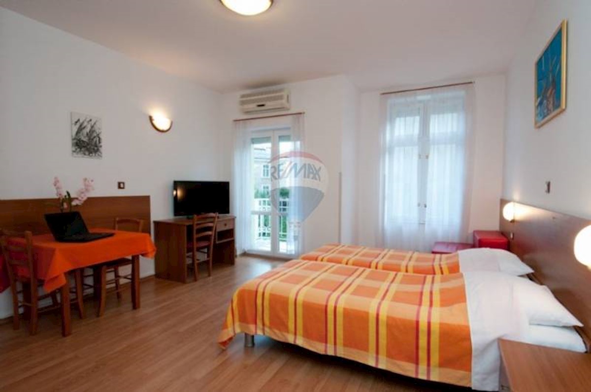 Apartma Za najem - PRIMORSKO-GORANSKA  OPATIJA 