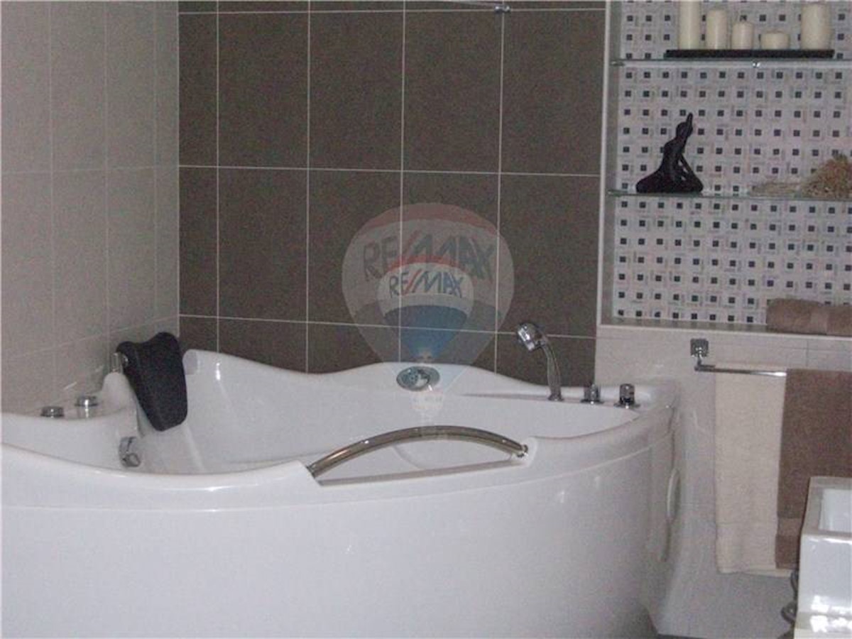 Appartamento In vendita - PRIMORSKO-GORANSKA  OPATIJA 