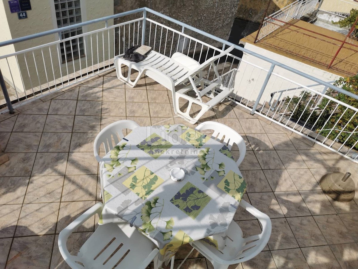 House For sale - PRIMORSKO-GORANSKA  NOVI VINODOLSKI 