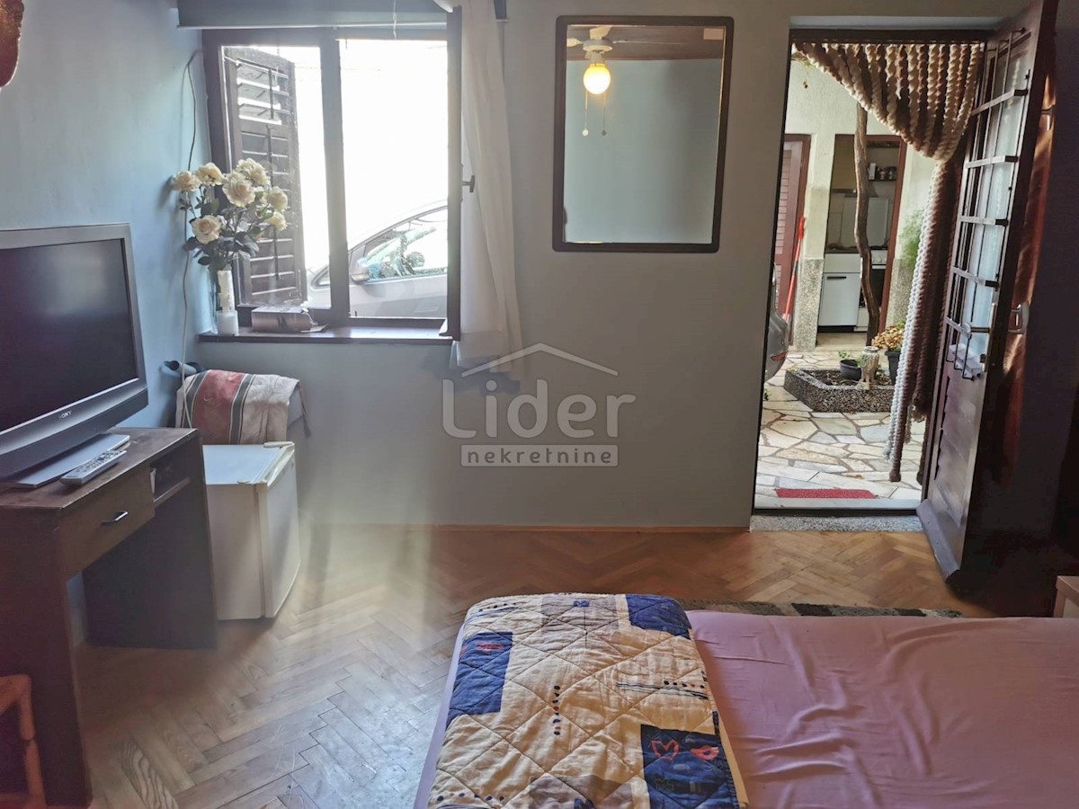 House For sale - PRIMORSKO-GORANSKA  NOVI VINODOLSKI 