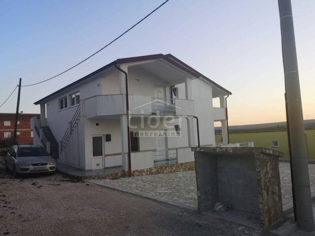 Casa in vendita 290 m² – Kruševo