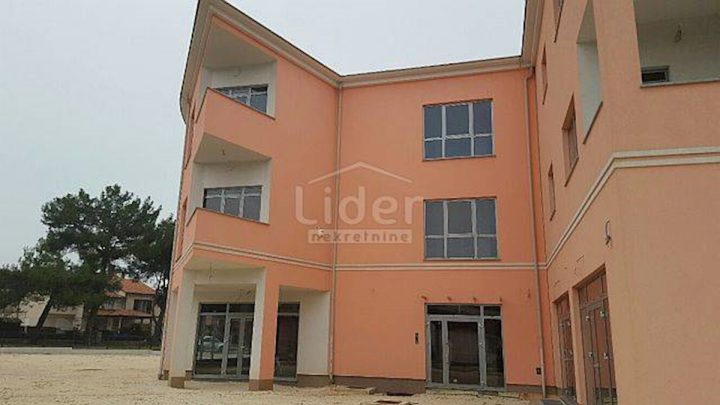 Dům na prodej 1260 m² – Rovinj