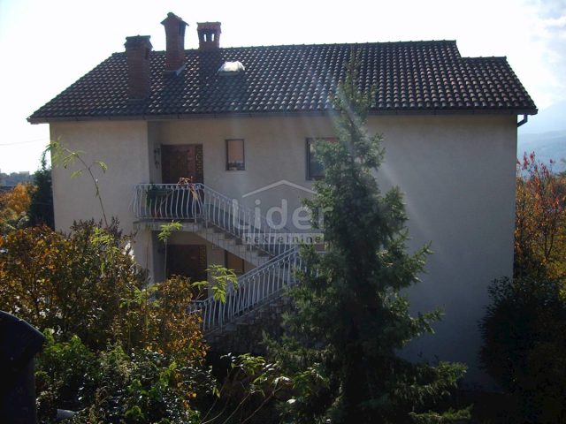 Hiša na predaj 300 m² – Kastav